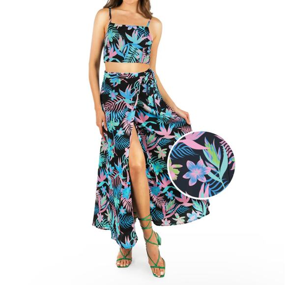 NWT Tipsy Elves size medium 2 piece Hawaiian print outfit skirt & top - Picture 1 of 5